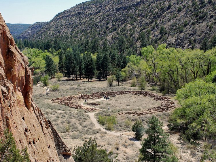 Remnants of the Tyuoni village of the Ancestral Puebloans at Bandelier National Monument.